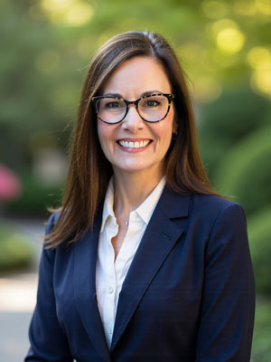 Dr. Jacqueline Mainwaring